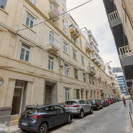 Apartment A Beautiful Just Off The Promenade By 360 Estates *