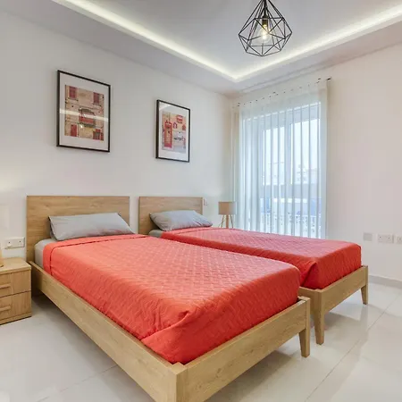 A Beautiful Just Off The Promenade By 360 Estates Appartement *