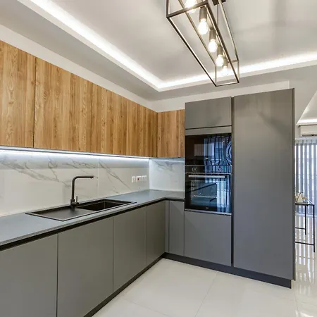 A Beautiful Just Off The Promenade By 360 Estates Appartement