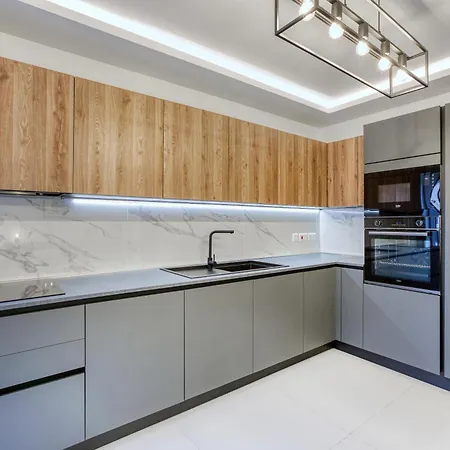 Daire A Beautiful Just Off The Promenade By 360 Estates